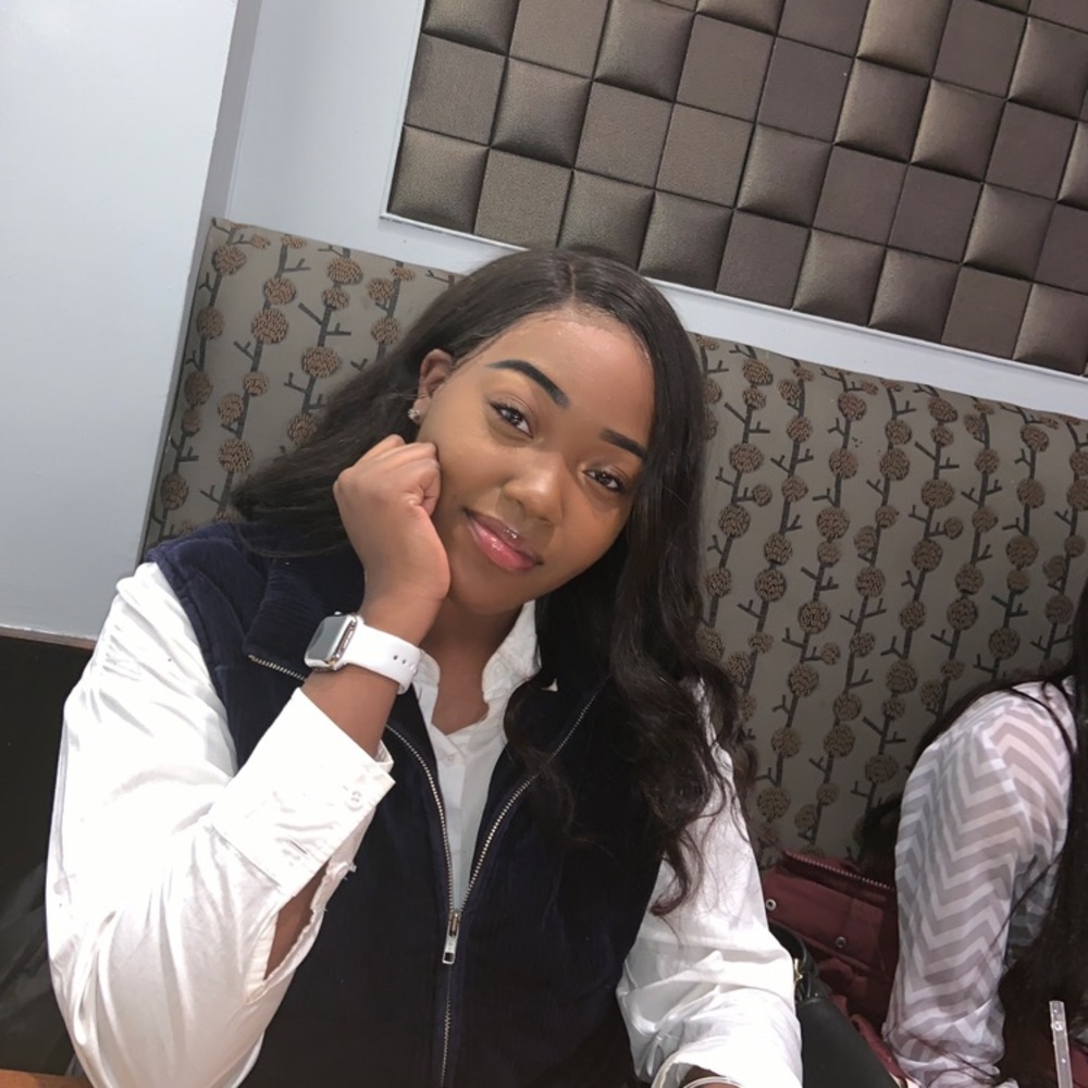 Meet your Posher, Maritza